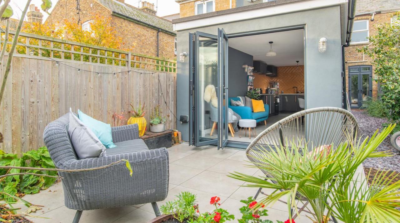 The Space At 8, Garden Flat Close To Town & Beach Whitstable Exterior photo